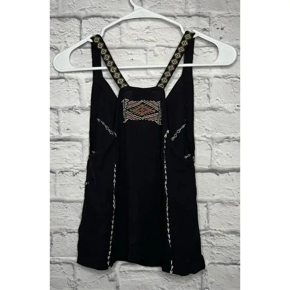 SHYANNE WOMEN'S SOUTHWESTERN EMBROIDERED V-NECK CAMI SIZE S. - Picture 7 of 10